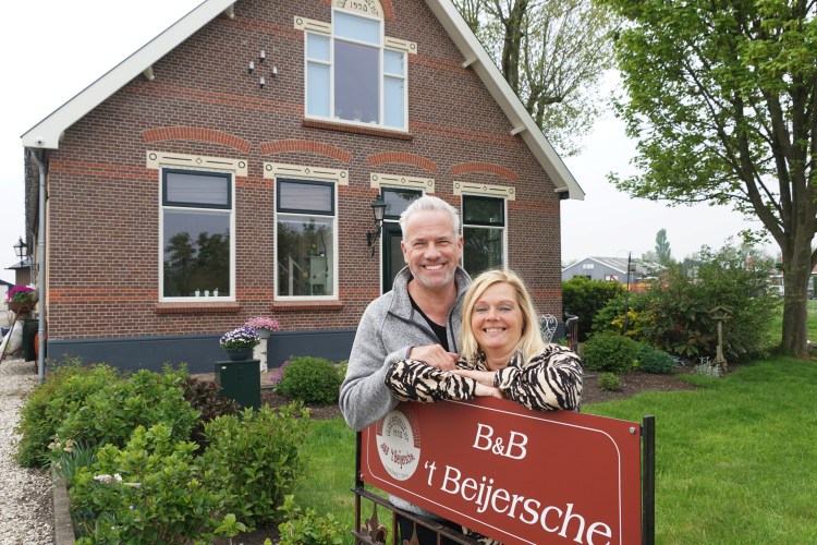 Gastvrouw en heer B&B 't Beijersche